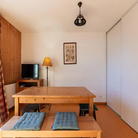 Les Biches N°78 - 3p6 公寓
